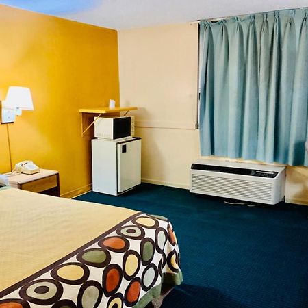 Red Carpet Inn & Suites Lima -Listing Partner Экстерьер фото