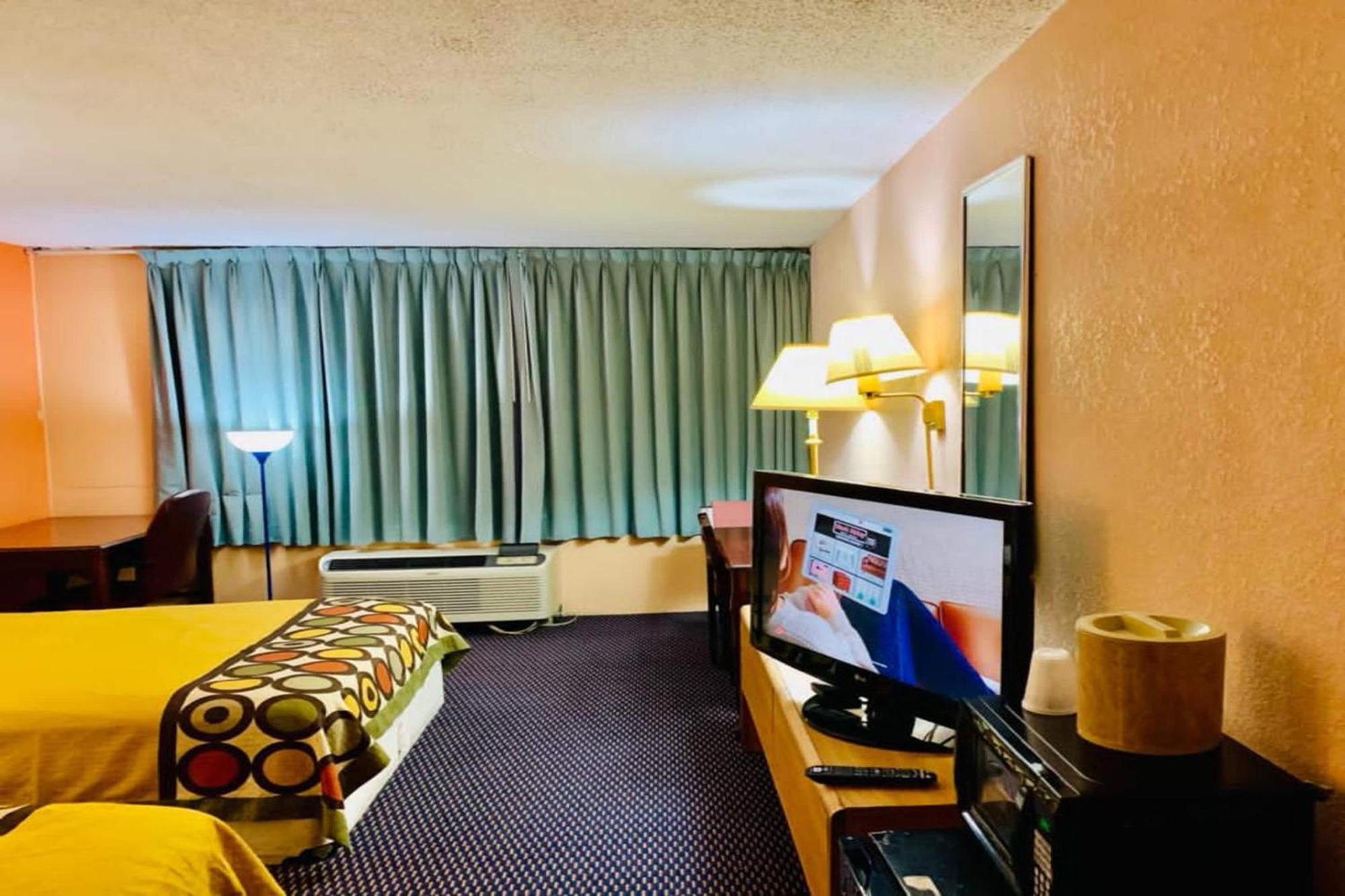 Red Carpet Inn & Suites Lima -Listing Partner Экстерьер фото