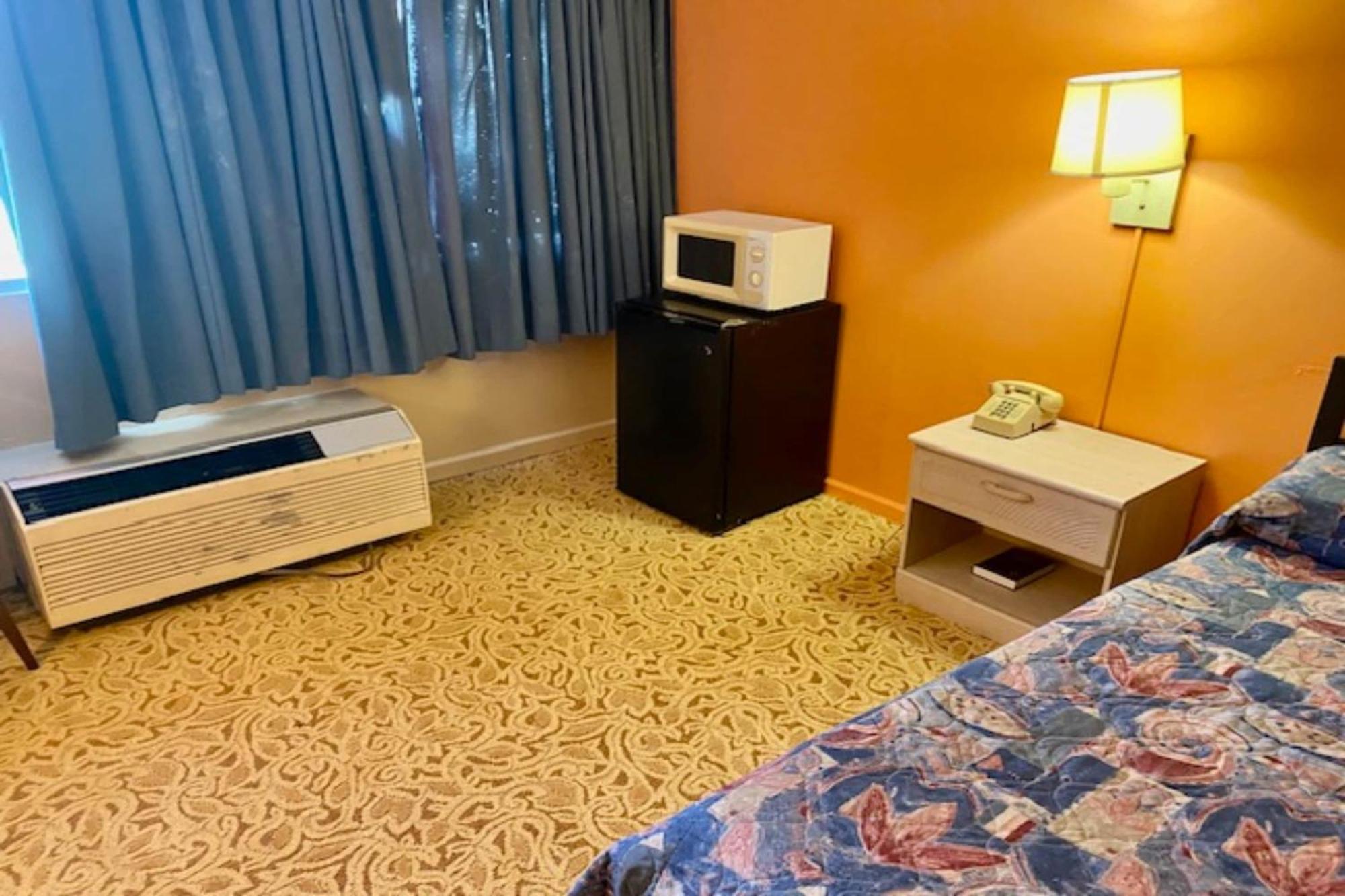 Red Carpet Inn & Suites Lima -Listing Partner Экстерьер фото