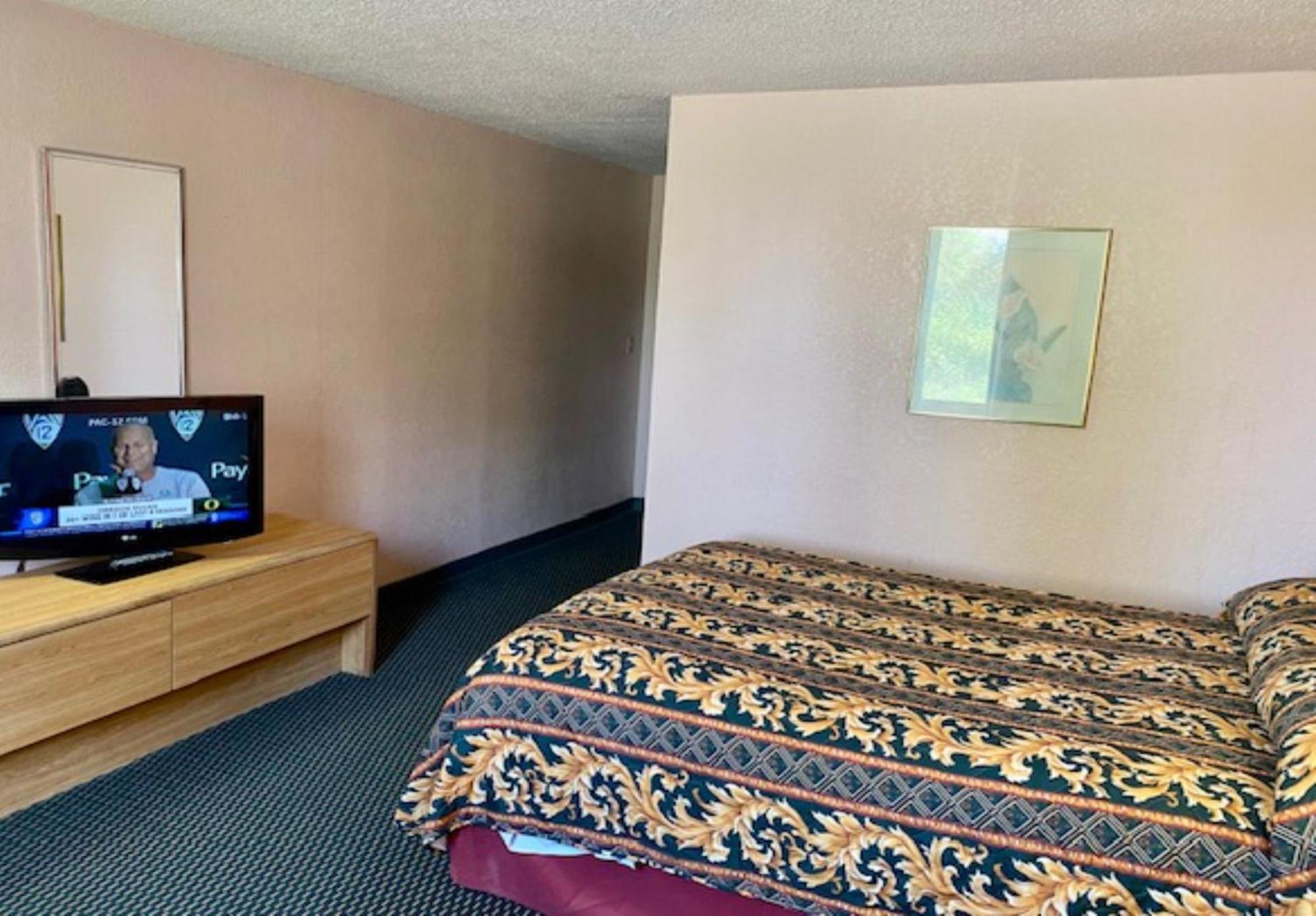 Red Carpet Inn & Suites Lima -Listing Partner Экстерьер фото